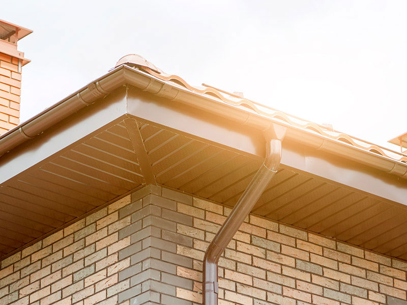 soffit-fascia-install-repairing